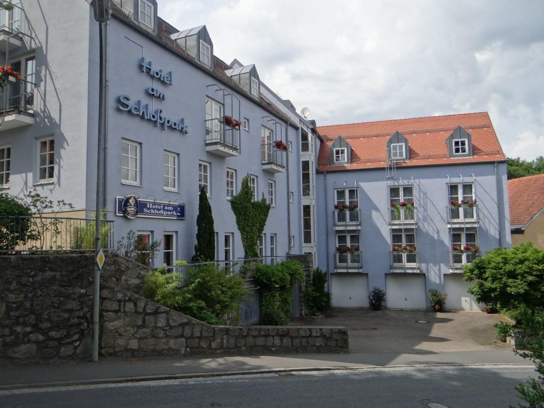 Hotel Am Schlosspark Falkenstein  Exteriör bild